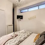 Pensión Aweshomeitaly - Hanging Gardens 3*